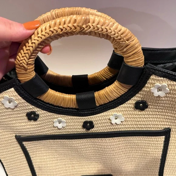 Karl Lagerfeld Paris Tess Satchel - Picture 8 of 14